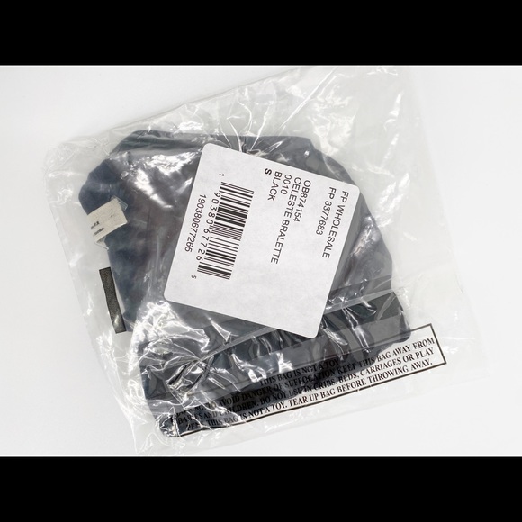 Free People Celeste Stars Sheer Mesh Lace O Ring Bralette BLACK Size Small NEW - Picture 8 of 14